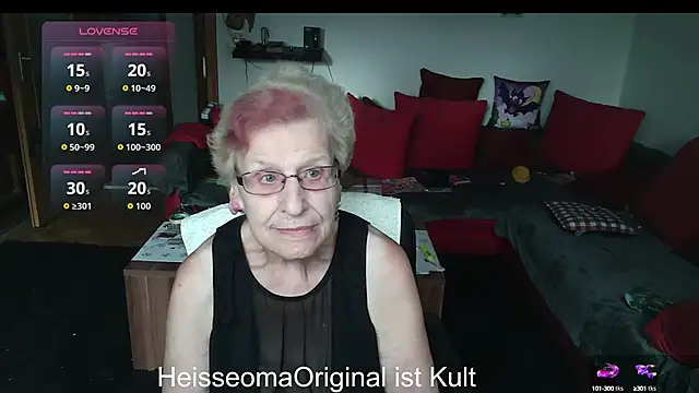 HeisseomaOriginal online show from September 11, 2025, 7:08 am