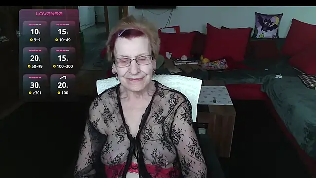 HeisseomaOriginal online show from March 25, 2026, 8:14 am