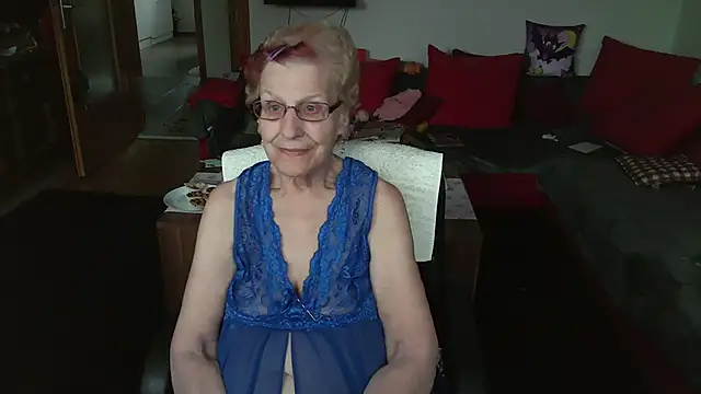 Snapshot of HeisseomaOriginal chatting on May 6, 2026, 7:12 am HeisseomaOriginal online show from May 6, 2026, 7:12 am