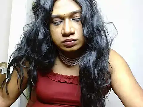 Snapshot of Akhilamolu_the_transsissy chatting on May 14, 2026, 7:33 pm Akhilamolu the transsissy online show from May 14, 2026, 7:33 pm