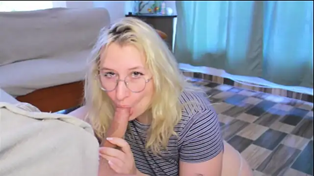 Snapshot of andycherry_secrets_ chatting on March 21, 2026, 1:04 pm andycherry secrets online show from March 21, 2026, 1:04 pm