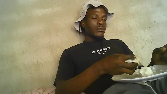 yhghggmbv online show from September 9, 2025, 8:57 am
