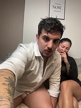 Sexandfire online show from May 22, 2026, 10:41 pm