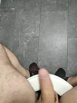 Snapshot of Andy7430 chatting on December 4, 2024, 1:36 pm Andy7430 online show from December 4, 2024, 1:36 pm