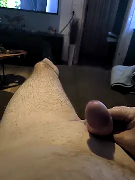 Snapshot of Andy7430 chatting on December 9, 2024, 1:45 pm Andy7430 online show from December 9, 2024, 1:45 pm