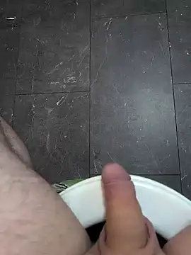 Snapshot of Andy7430 chatting on March 22, 2025, 5:41 pm Andy7430 online show from March 22, 2025, 5:41 pm