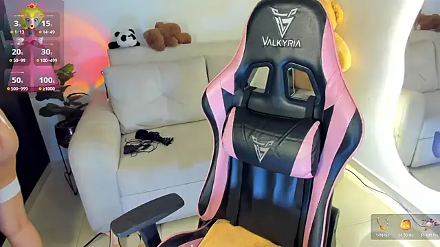 eval lee18 online show from November 18, 2025, 2:38 am