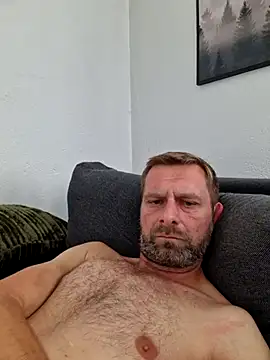 Snapshot of Mjn34 chatting on July 31, 2026, 2:37 pm Mjn34 online show from July 31, 2026, 2:37 pm