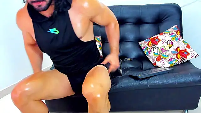 AlfredWalker online show from February 23, 2026, 1:33 pm