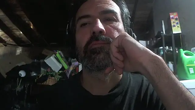 Anarchy Burger online show from July 15, 2026, 3:52 pm