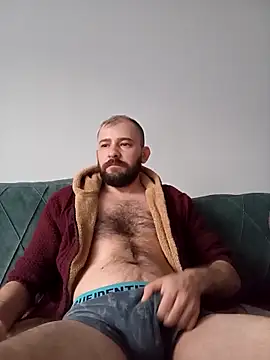 Snapshot of NiiiRvaNaa chatting on October 27, 2025, 4:57 am NiiiRvaNaa online show from October 27, 2025, 4:57 am