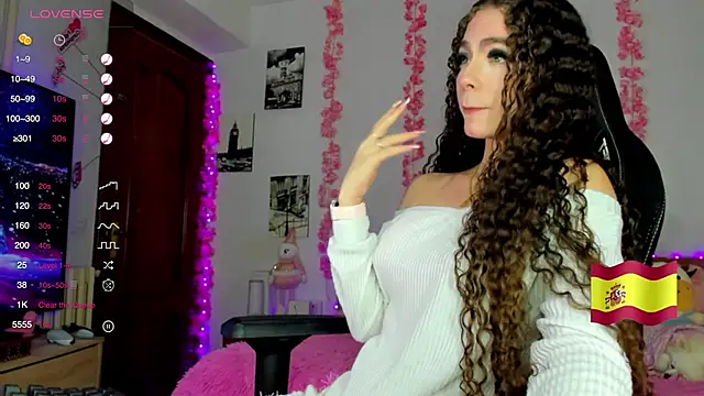 Snapshot of gabrielatafur_ chatting on October 1, 2025, 12:16 am gabrielatafur online show from October 1, 2025, 12:16 am