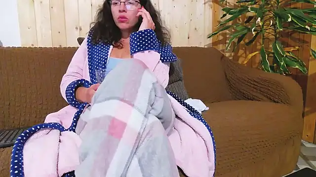 Snapshot of SquirtyMellissaLabia chatting on November 16, 2025, 5:50 pm SquirtyMellissaLabia online show from November 16, 2025, 5:50 pm