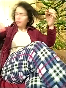 Snapshot of SquirtyMellissaLabia chatting on December 16, 2025, 6:39 am SquirtyMellissaLabia online show from December 16, 2025, 6:39 am