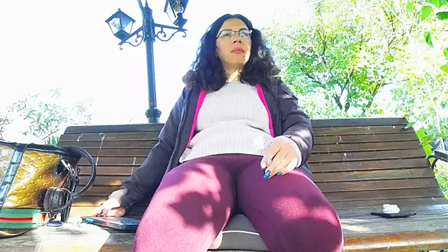 Snapshot of SquirtyMellissaLabia chatting on October 9, 2025, 6:25 am SquirtyMellissaLabia online show from October 9, 2025, 6:25 am