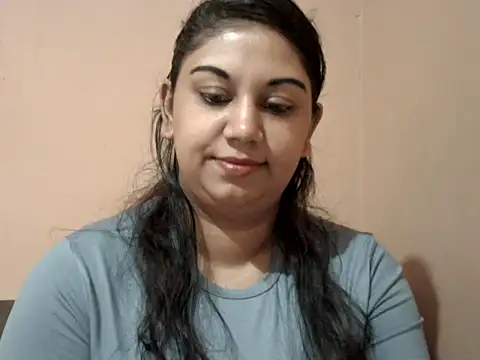 bellachow10 online show from May 29, 2026, 6:08 am