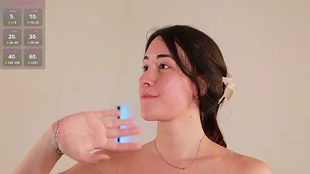 Snapshot of laliwhite chatting on February 18, 2025, 7:19 pm laliwhite online show from February 18, 2025, 7:19 pm