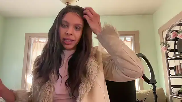 Snapshot of queendab626 chatting on March 19, 2025, 12:01 pm queendab626 online show from March 19, 2025, 12:01 pm