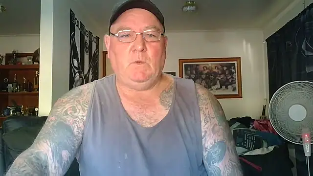 HOTANAL online show from February 2, 2026, 10:42 pm