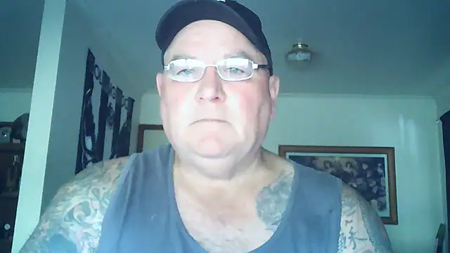 HOTANAL online show from December 13, 2025, 11:00 pm