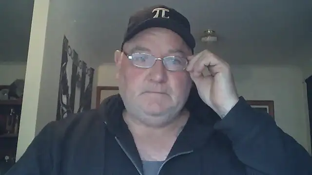 Snapshot of HOTANAL chatting on October 11, 2025, 9:49 pm HOTANAL online show from October 11, 2025, 9:49 pm