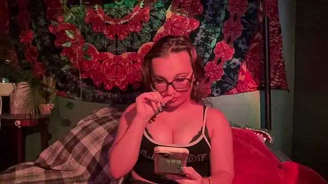 sweetandwet daddy online show from April 1, 2026, 6:49 pm