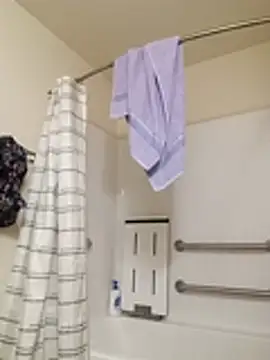 yellowwetfox online show from February 27, 2026, 10:59 am