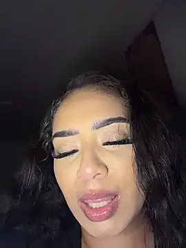 Snapshot of CarmelaAnthony chatting on November 7, 2025, 1:37 pm CarmelaAnthony online show from November 7, 2025, 1:37 pm