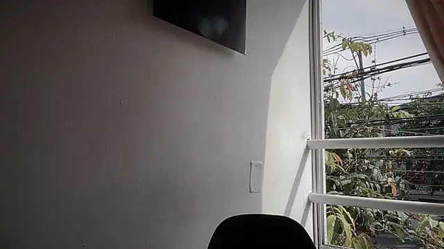 romeolovedark online show from December 20, 2025, 7:28 pm