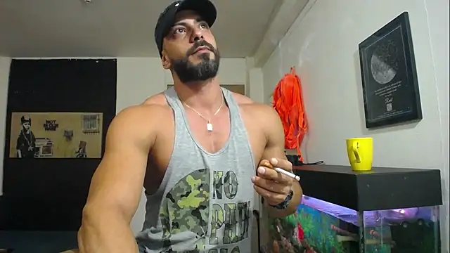 romeolovedark online show from February 4, 2025, 2:07 am
