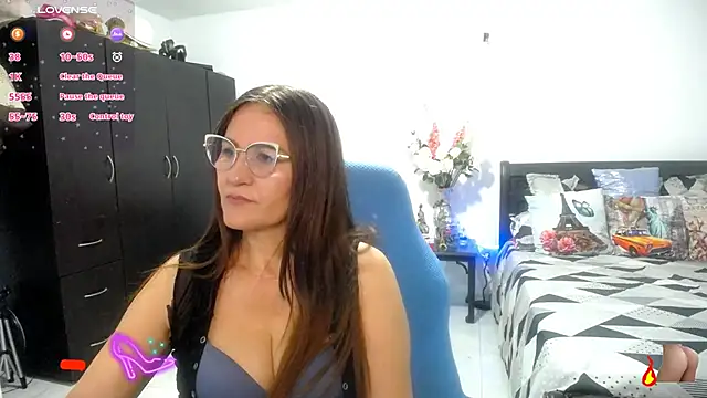 Xiimen online show from February 10, 2026, 4:06 pm