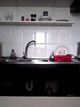 Moi Lina online show from November 14, 2025, 12:42 pm