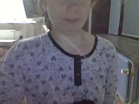 Moi Lina online show from December 1, 2025, 12:33 am