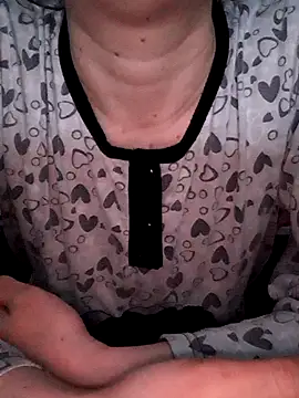 Moi Lina online show from February 2, 2026, 3:44 pm