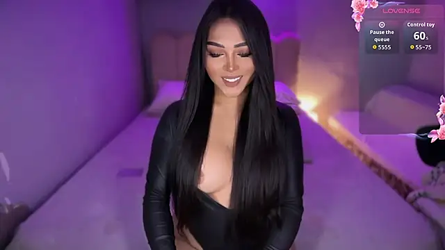 Snapshot of shantal_r0mance chatting on June 3, 2026, 2:23 am shantal r0mance online show from June 3, 2026, 2:23 am
