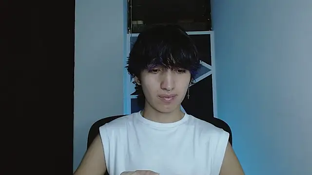 Snapshot of littlextreme chatting on February 8, 2026, 12:41 am littlextreme online show from February 8, 2026, 12:41 am