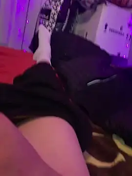 Hugetings online show from February 1, 2026, 4:16 pm