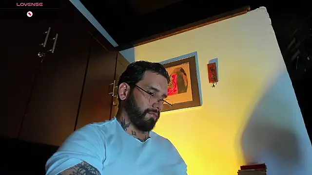 CamiloGray  online show from March 12, 2026, 2:43 pm