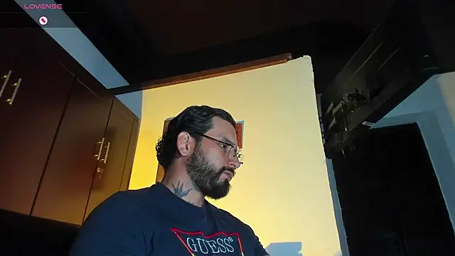 CamiloGray  online show from March 4, 2026, 2:25 pm