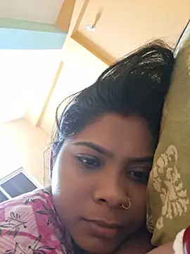 wow-wow-sexy online show from July 13, 2026, 5:34 pm