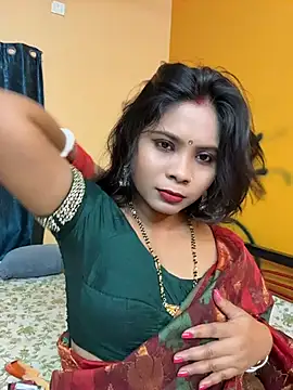 wow-wow-sexy online show from July 15, 2026, 5:42 pm
