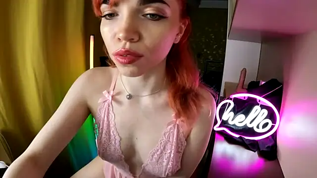 olivka-flower online show from February 15, 2026, 9:03 pm