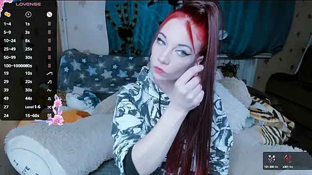 Snapshot of XNuka_Flower_LoverX chatting on December 9, 2024, 7:39 am XNuka Flower LoverX online show from December 9, 2024, 7:39 am