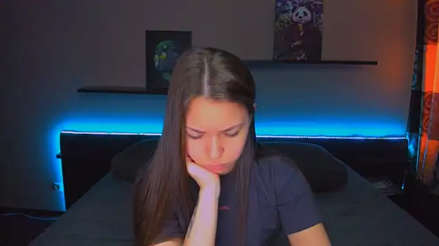 AlexaBarkley online show from April 7, 2026, 12:45 am