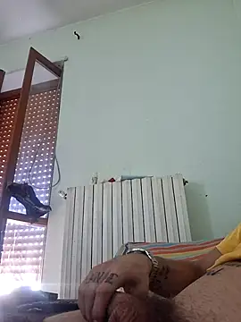 Snapshot of ngulasoret chatting on July 13, 2026, 10:58 am ngulasoret online show from July 13, 2026, 10:58 am