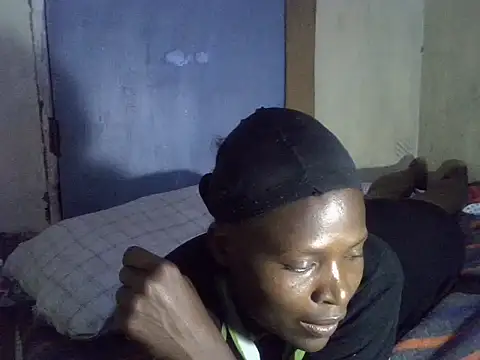 cute-shamza online show from November 29, 2025, 4:23 am