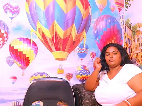 Snapshot of Indianfairy99 chatting on December 19, 2024, 10:21 pm Indianfairy99 online show from December 19, 2024, 10:21 pm