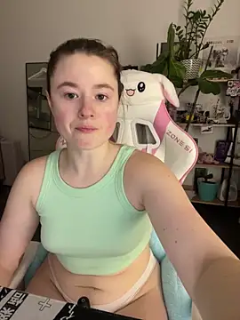 sweetest pie online show from February 26, 2026, 10:43 pm