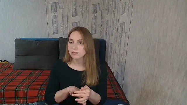 Pilly green  online show from April 11, 2026, 7:45 am