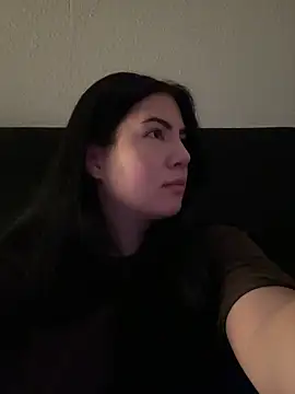 clairewntr online show from March 1, 2025, 7:19 am